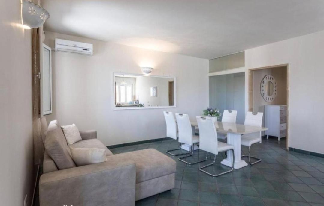 Lu Salentu Guest House Torre Suda Bilik gambar